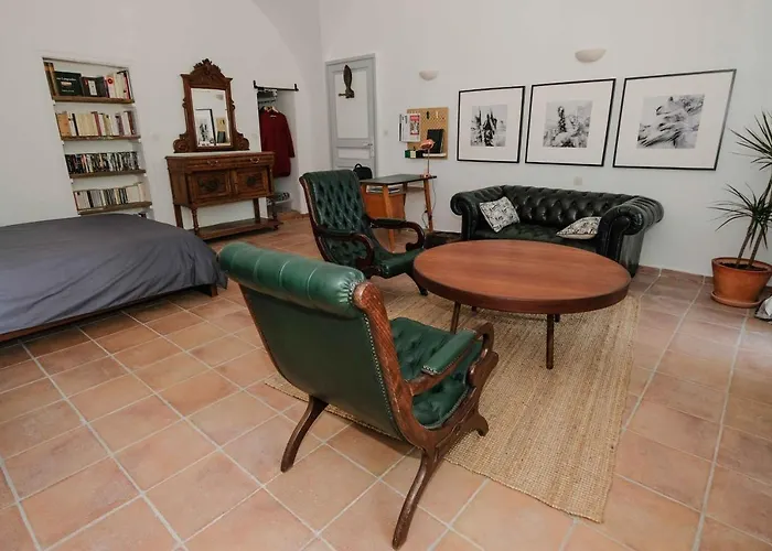 Apartament Des Antiquaires *
